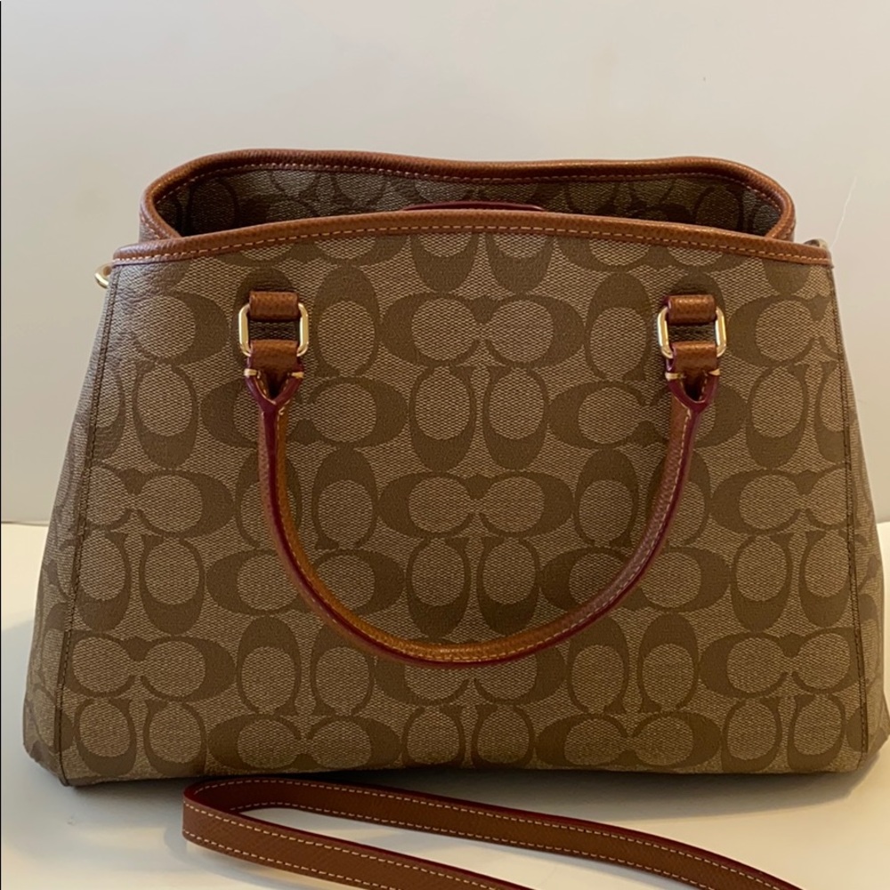 Coach brown like new purse only used once - Picture 3 of 7